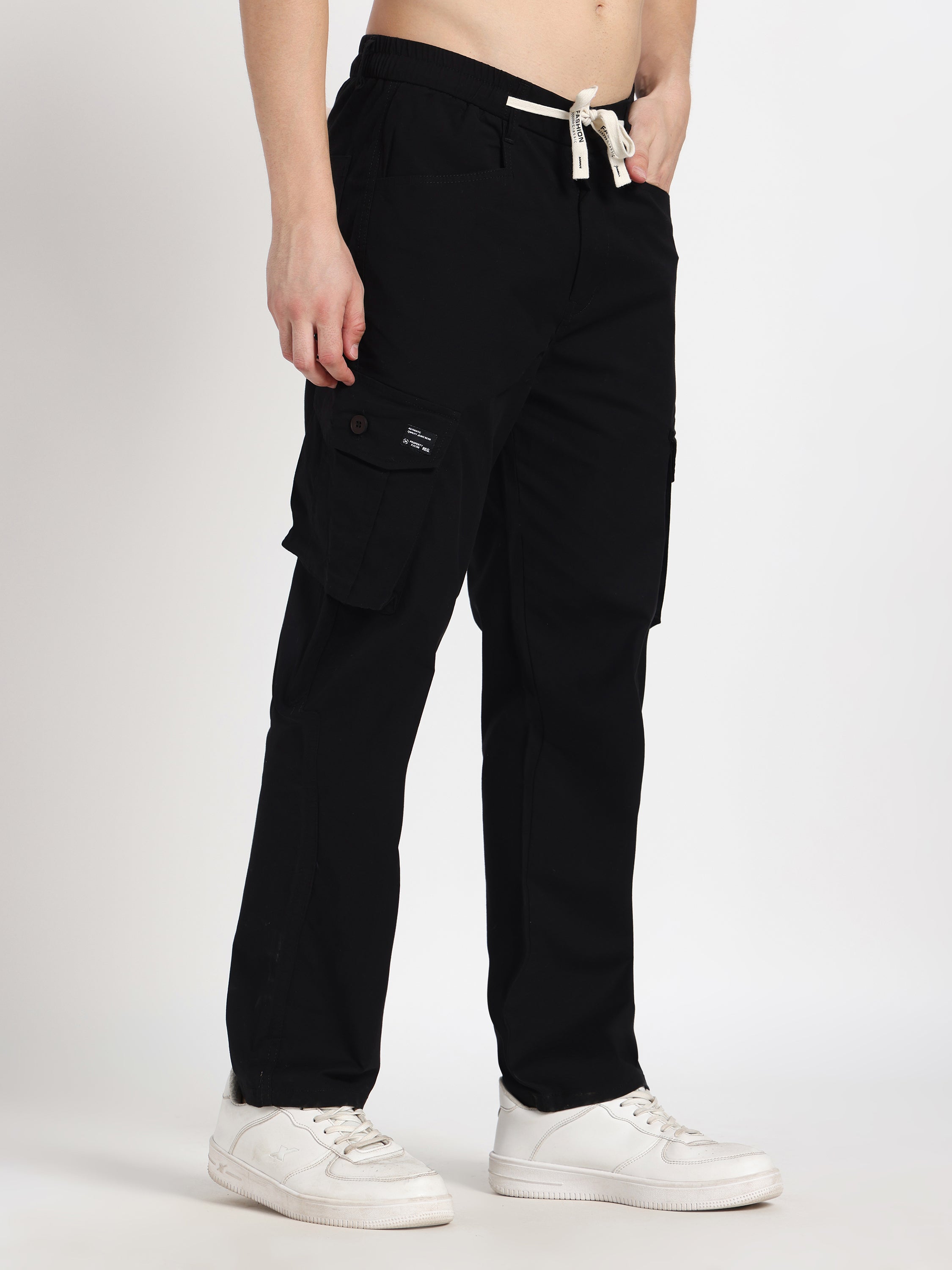 Black Solid Cargo Pant